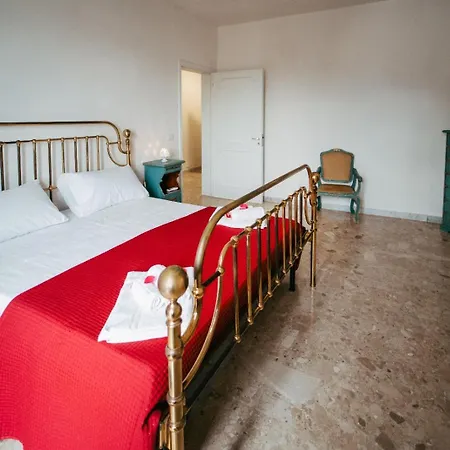 度假居 Casa V M 莱韦拉诺