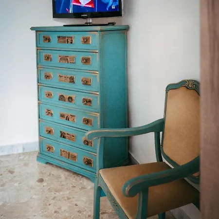 Casa V M 度假居 *