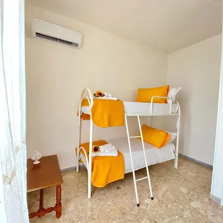 Casa V M 度假居 莱韦拉诺