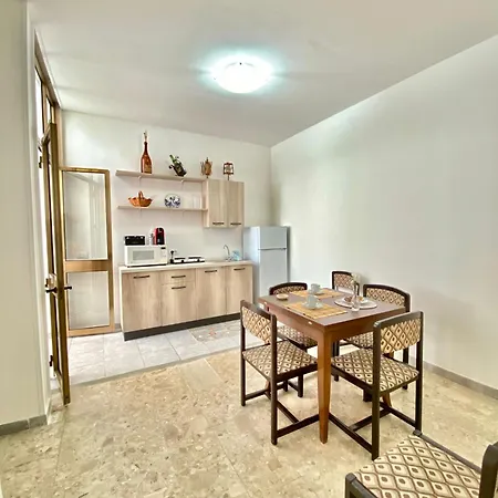 度假居 Casa V M 莱韦拉诺