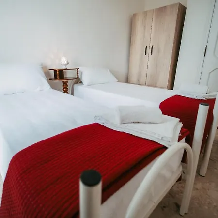 Casa V M Semesterbostad Leverano